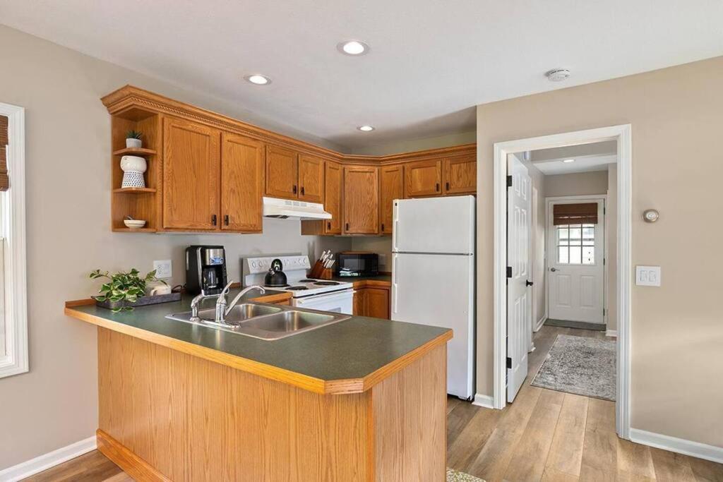 2Min Walk Downtown-Pet Friendly-Offstreet Parking Villa Saugatuck Exteriör bild
